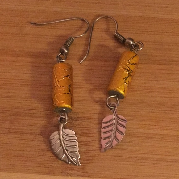 Vintage earrings - Picture 1 of 1